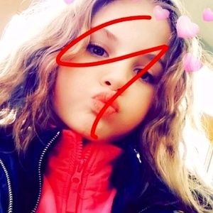 Meet your Posher, Kendall